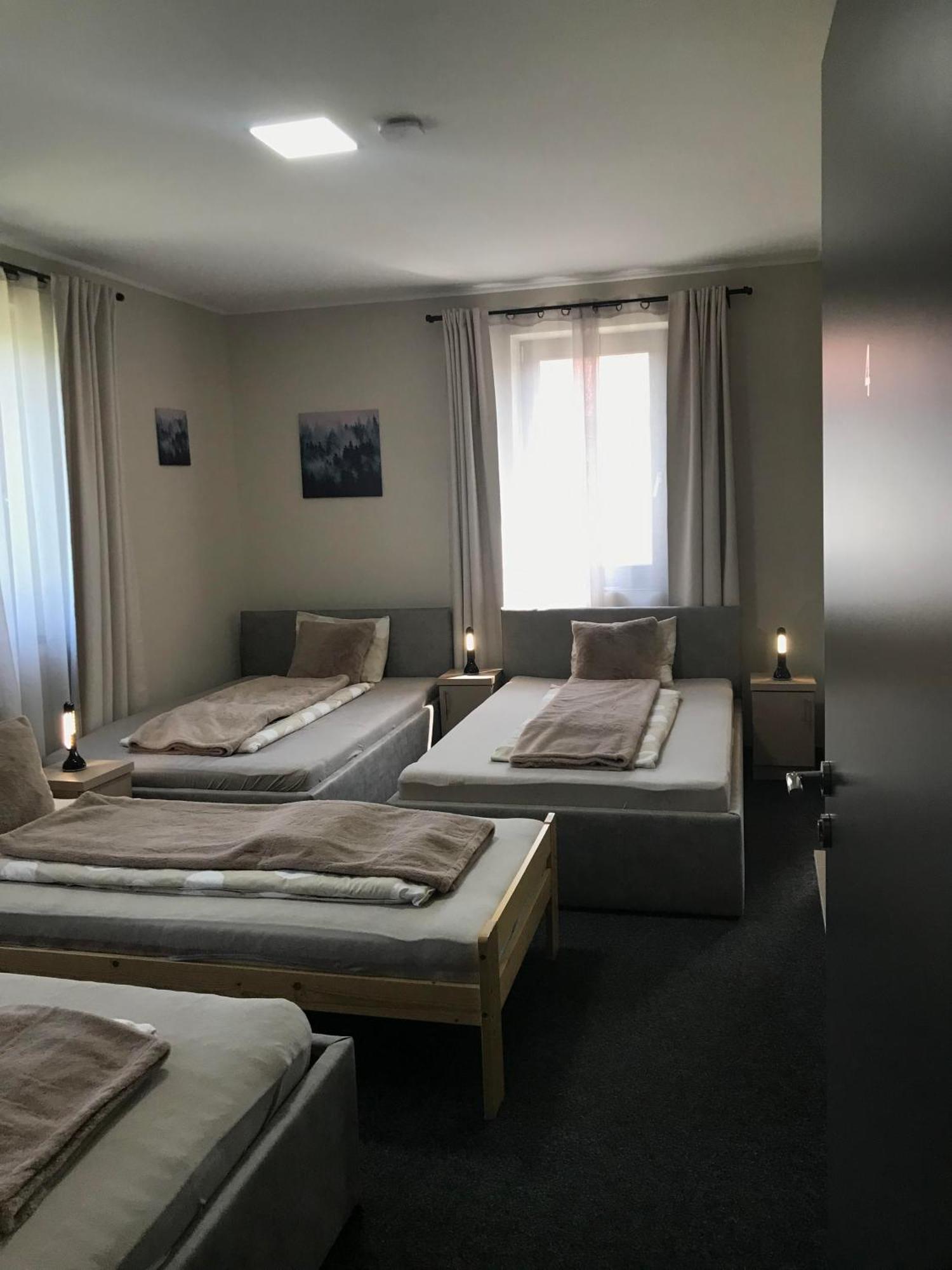 Pihenj Meg Vendégház Nyíregyháza Exterior foto
